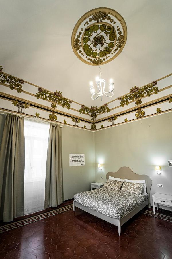 Gli Specchi Di Archimede Bed & Breakfast Syracuse Exterior photo